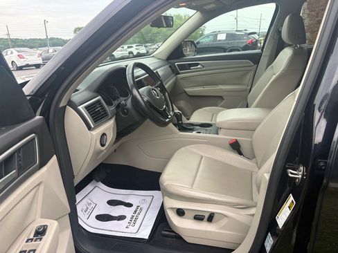 Used 2018 Volkswagen Atlas SE FWD image 8