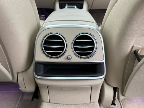 Used 2015 Mercedes-Benz S 550 4MATIC Sedan image 32