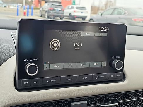 Used 2025 Honda HR-V LX image 16