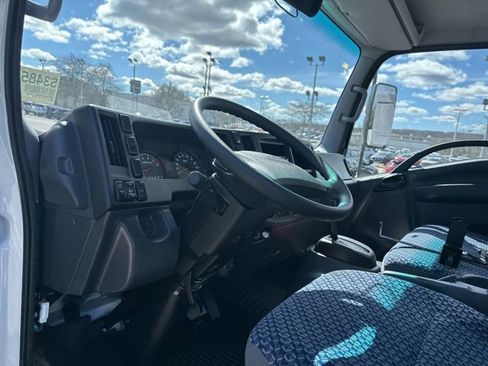 New 2024 Chevrolet Low Cab Forward image 19