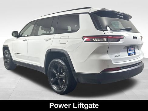 Used 2023 Jeep Grand Cherokee L Laredo AWD/4WD image 9