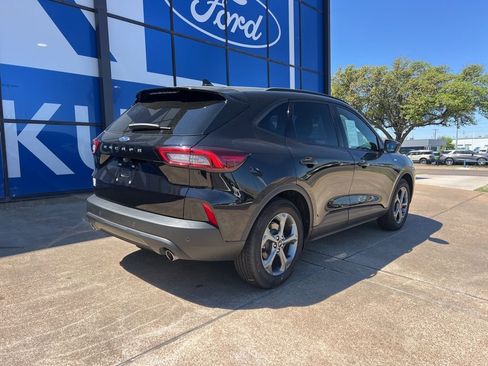 Used 2025 Ford Escape ST-Line w/ Tech Pack #1 image 8