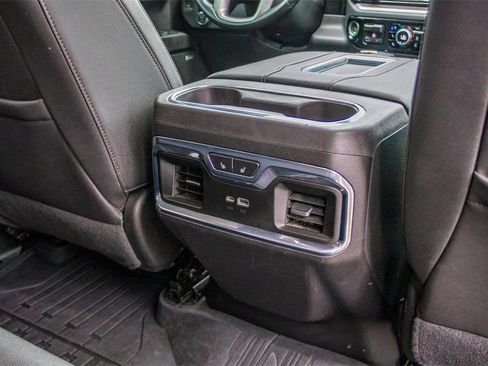 Used 2022 GMC Sierra 1500 SLT image 17