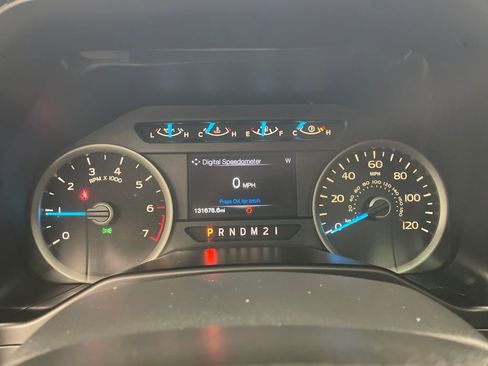 Used 2016 Ford F150 XLT w/ Equipment Group 302A Luxury image 22