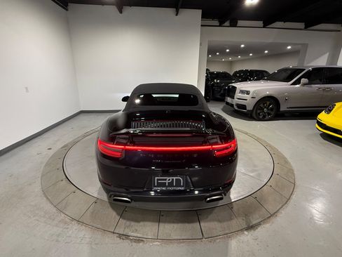 Used 2017 Porsche 911 Carrera image 28