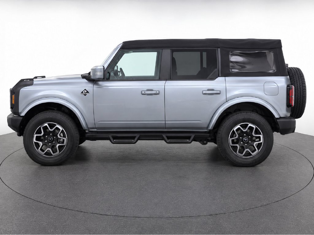 Used 2023 Ford Bronco Outer Banks AWD/4WD image 7