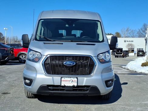 Used 2023 Ford Transit 350 XLT image 2
