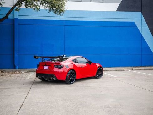 Used 2013 Scion FR-S image 19