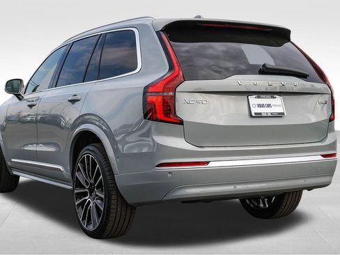 New 2027 Volvo XC90 B6 Plus AWD/4WD image 7