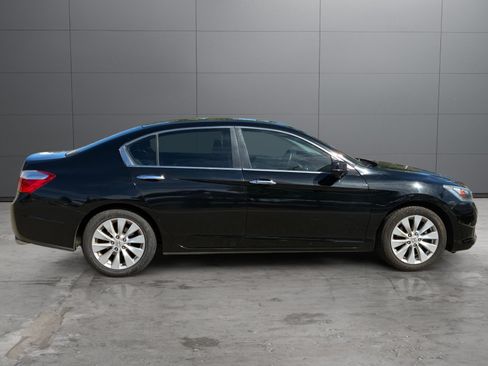 Used 2015 Honda Accord EX image 6