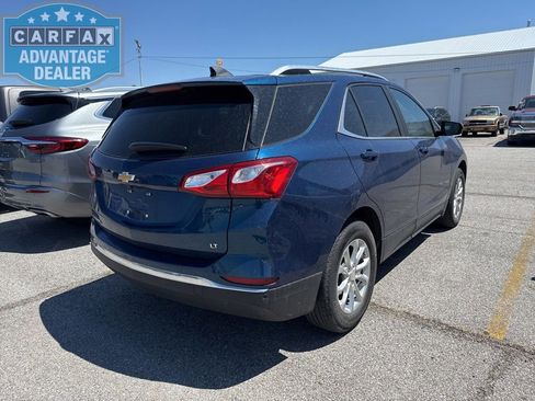 Used 2021 Chevrolet Equinox LT FWD image 2