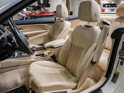 Used 2014 BMW 428i Convertible w/ Premium Package image 4