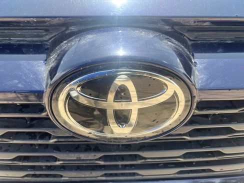 Used 2024 Toyota RAV4 XLE AWD/4WD image 19