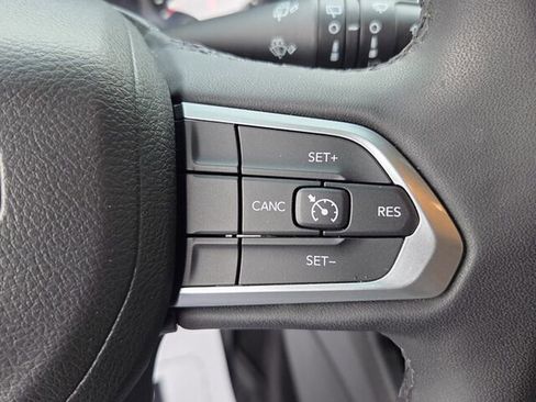 Used 2022 Jeep Compass Altitude image 25