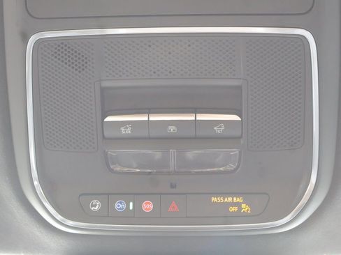 New 2026 GMC Acadia Denali Ultimate w/ LPO, Floor Liner Package image 32