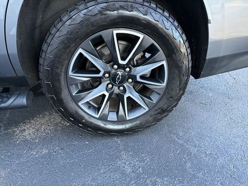 Used 2022 Chevrolet Tahoe Z71 w/ Z71 Off-Road Package image 30