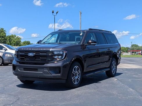 New 2026 Ford Expedition Max Active AWD/4WD image 3