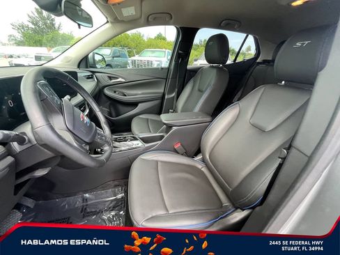 Certified 2025 Buick Encore GX Sport Touring w/ Advanced Technology Package FWD image 10