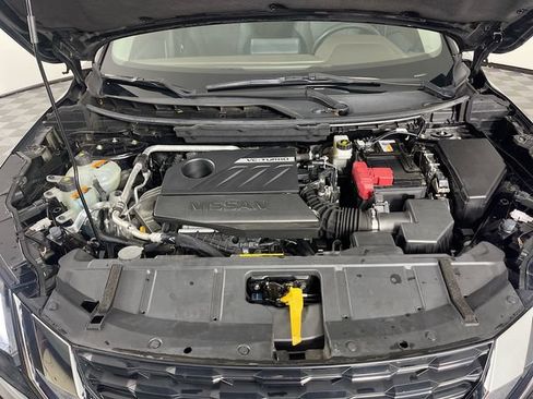 Used 2023 Nissan Rogue SV FWD image 29