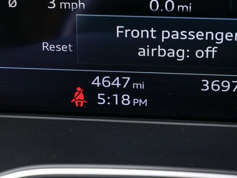 Used 2023 Audi A4 2.0T Premium Plus w/ Premium Plus Package image 11