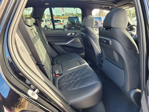 New 2026 BMW X5 xDrive40i w/ Premium Package AWD/4WD image 16