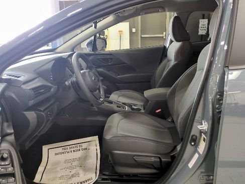 Certified 2025 Subaru Crosstrek 2.0i Premium image 11