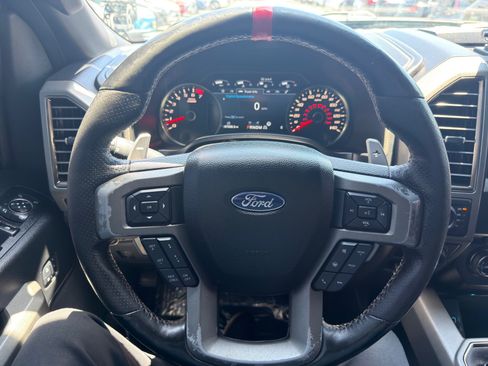 Used 2018 Ford F150 Raptor w/ Equipment Group 802A Luxury AWD/4WD image 31