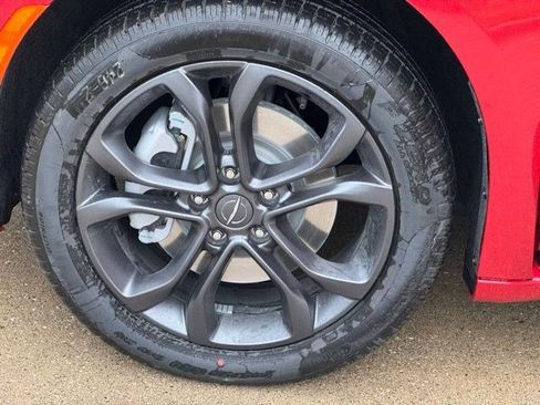 New 2026 Chrysler Pacifica Select AWD/4WD image 52