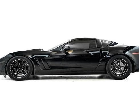 Used 2013 Chevrolet Corvette Grand Sport RWD image 9