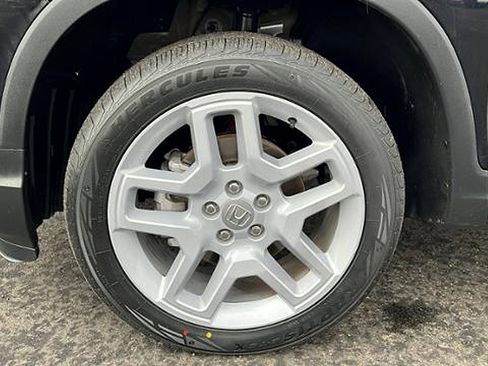 Used 2024 Honda Passport EX-L image 10