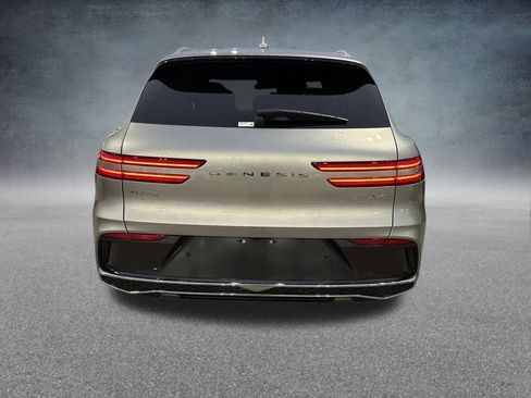 New 2026 Genesis GV70 2.5T Advanced image 4