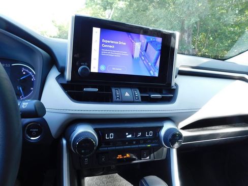 Used 2024 Toyota RAV4 XLE Premium w/ Weather Package AWD/4WD image 6