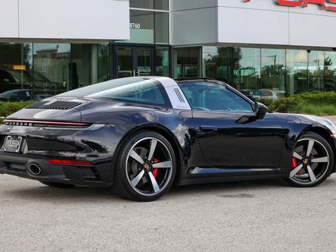 Used 2021 Porsche 911 Targa 4S AWD/4WD image 38