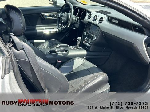 Used 2016 Ford Mustang GT Premium image 19