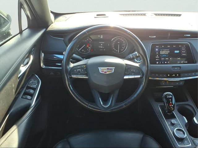 Used 2023 Cadillac XT4 Luxury w/ Driver Awareness Package AWD/4WD image 14