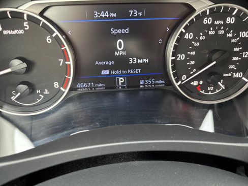 Used 2025 Nissan Altima 2.5 SV FWD image 37