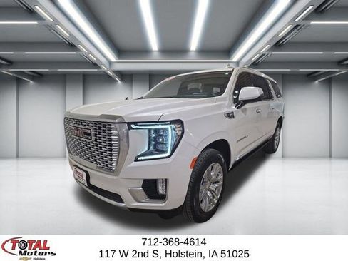 Used 2024 GMC Yukon XL Denali AWD/4WD image 4
