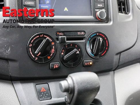 Used 2019 Nissan NV200 SV w/ Navigation Package FWD image 20