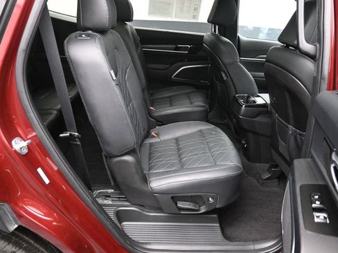 Used 2023 Kia Telluride SX Prestige X-Line image 8
