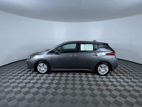 Certified 2025 Nissan Leaf S FWD image 5