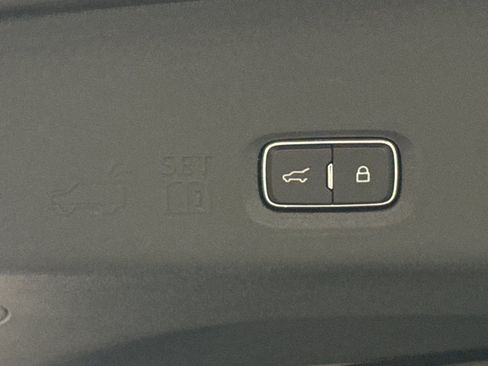 New 2026 Ford Expedition Tremor image 32