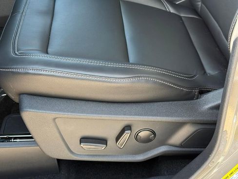 New 2025 Ford Bronco Outer Banks w/ Sasquatch Package image 12