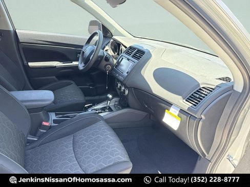 Used 2021 Mitsubishi Outlander Sport FWD image 18