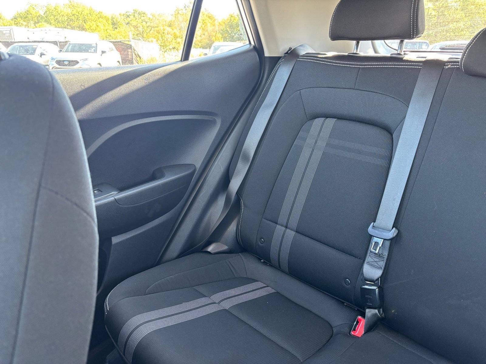 Used 2026 Hyundai Venue SEL FWD image 39