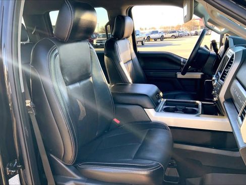 Certified 2020 Ford F350 Lariat w/ Lariat Ultimate Package image 8