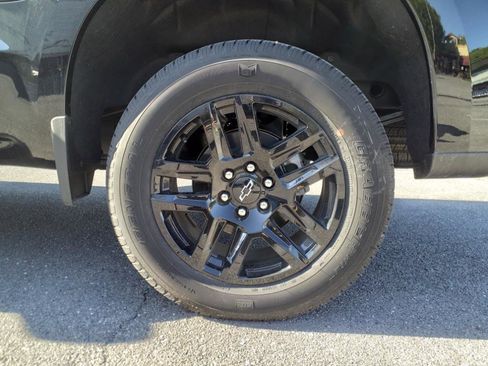 Used 2024 Chevrolet Silverado 1500 Custom w/ Rally Edition image 4