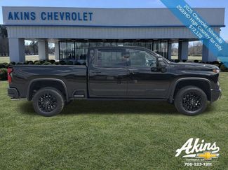 Certified 2025 Chevrolet Silverado 2500 High Country w/ Midnight Edition AWD/4WD video 4