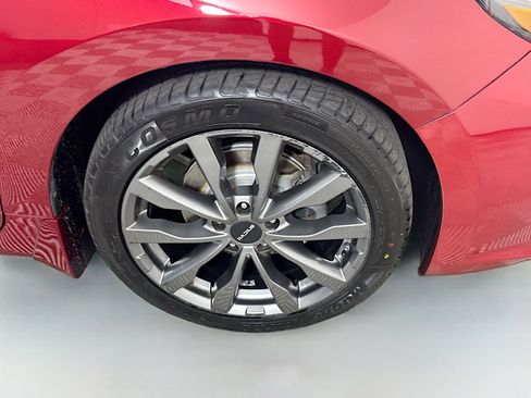 Used 2017 Nissan Altima 2.5 SR w/ Midnight Edition Package image 32