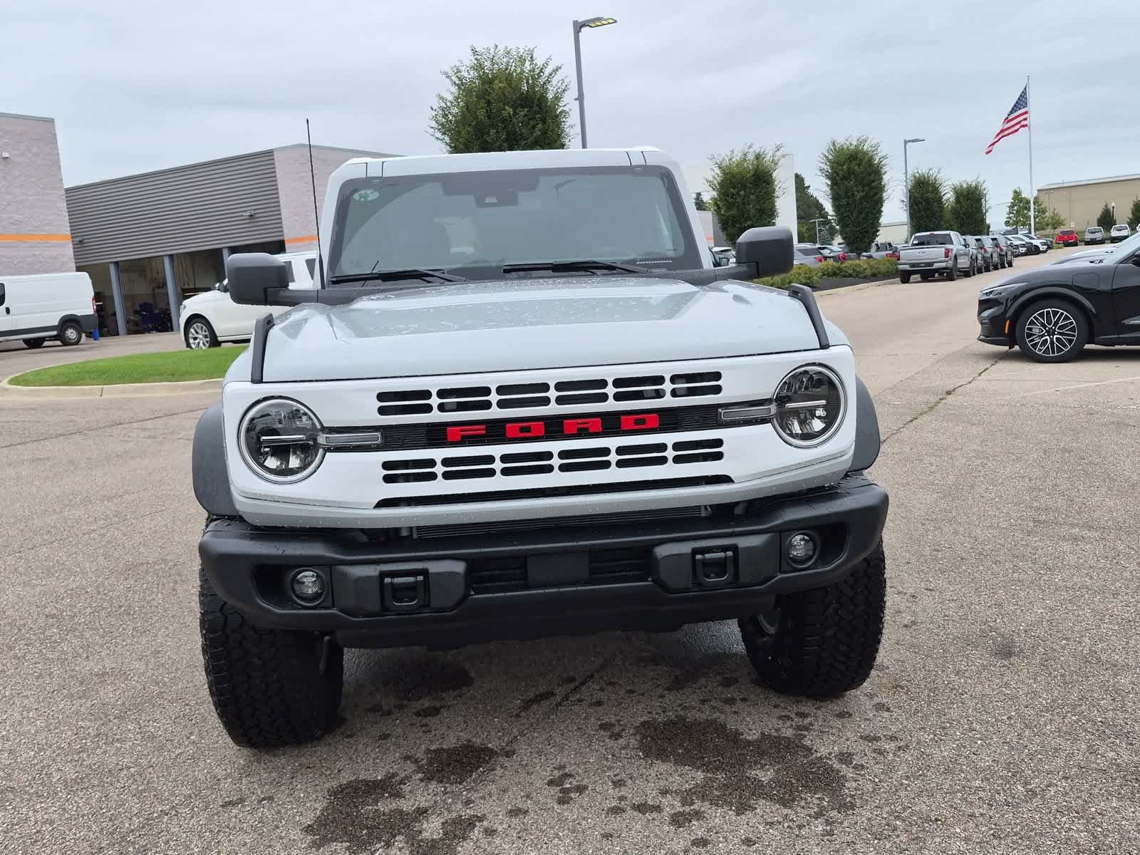 New 2026 Ford Bronco Heritage Edition AWD/4WD image 3