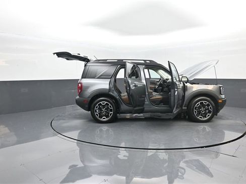 Certified 2025 Ford Bronco Sport Outer Banks w/ Outer Banks Tech Package+ image 37